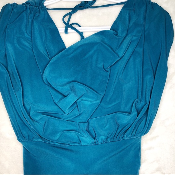 Soprano Women Sexy Backless Blue Small Top - Picture 4 of 6